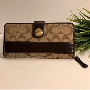 Coach Vintage Wallet